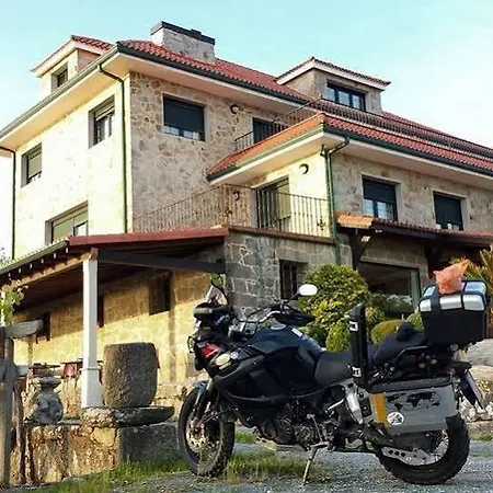 Rustico Punta Uia Πανσιόν Uhía